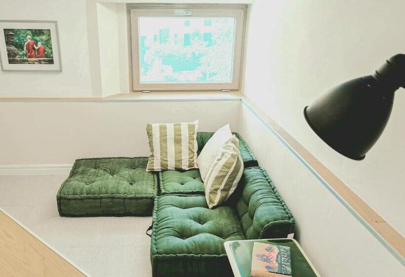 Студия Стандарт, Stella House B&b + Free Park