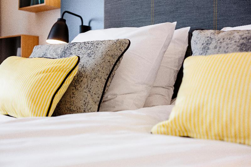 장애인을 위한 킹사이즈 침대 스탠다드 룸, Indigo   Silverthorne, An Ihg