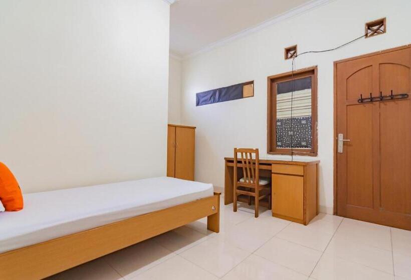 Номер Economy Индивидуальный, Koolkost Near Riau Junction Mall