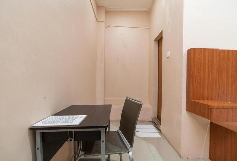 سوییت, Reddoorz Syariah Near Rs Mata Padang