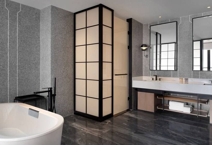 سوئیت کلاب, Sheraton Mianyang