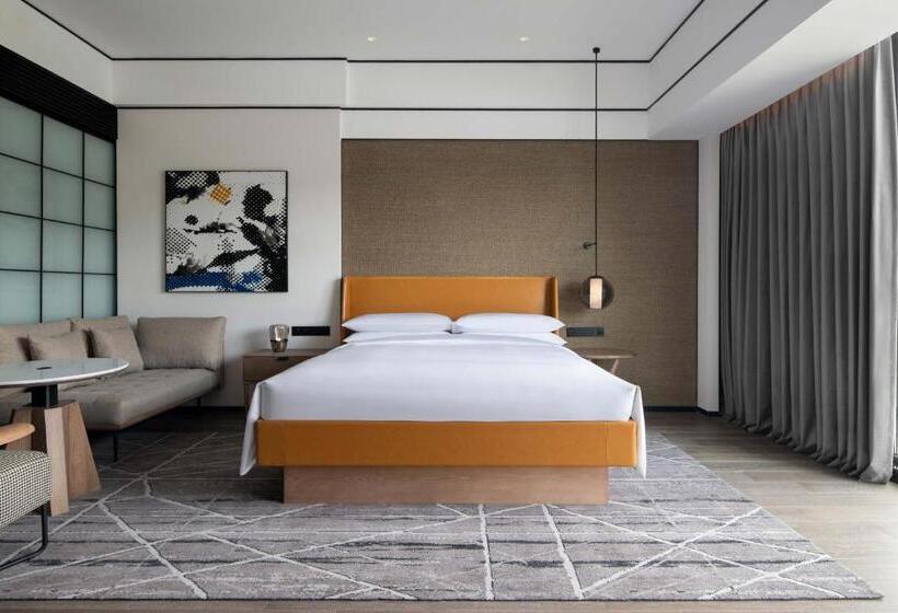 اتاق لوکس با تخت بزرگ, Sheraton Mianyang
