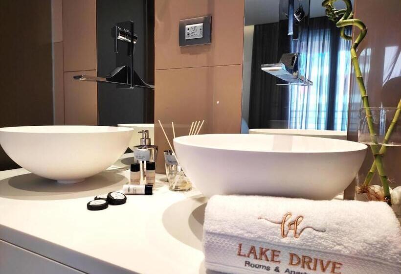 디럭스 스위트, Lake Drive Rooms&apartments