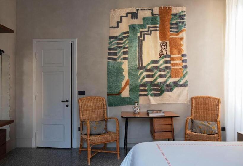 수피리어 룸, Paradis Pietrasanta