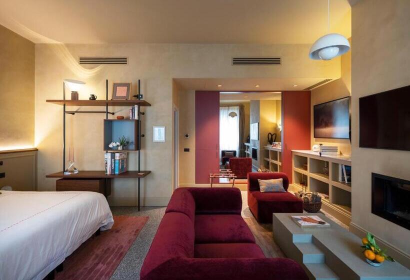 주니어 스위트, Paradis Pietrasanta