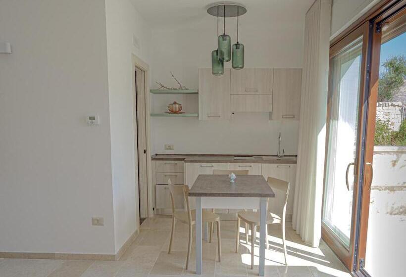 اتاق استاندارد سه تخته با چشمانداز باغ, Rifugio Di Puglia   Trulli & Dimore