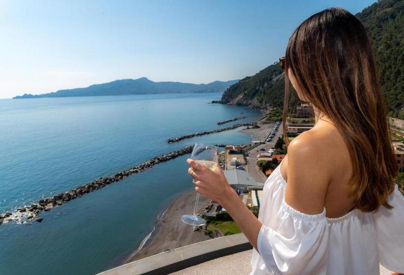 Апартаменты Deluxe 1 Спальня, Grand Hotel Torre Fara