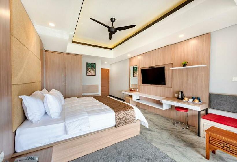 Номер Deluxe, Dedanau