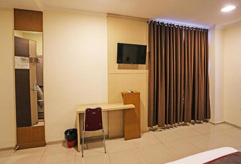 Номер Deluxe, Townhouse Oak  Fiducia Serpong
