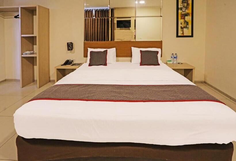 Номер Deluxe, Townhouse Oak  Fiducia Serpong