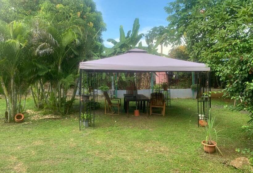 Quarto Triplo Estandar, Julianna Country House