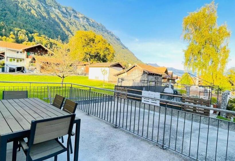 Шале 1 Спальня, Swiss Chalet Holidays Ringgenberg
