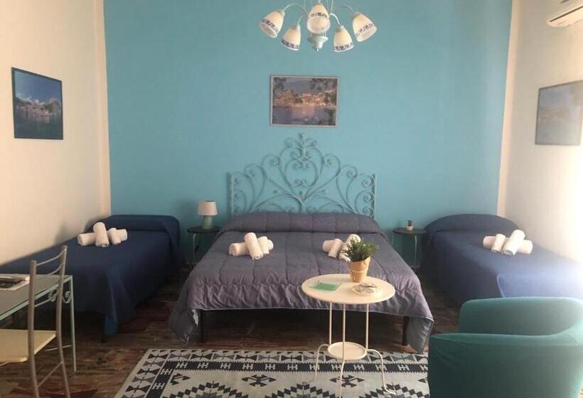 スタンダード４人部屋, Scilla A Vinedda