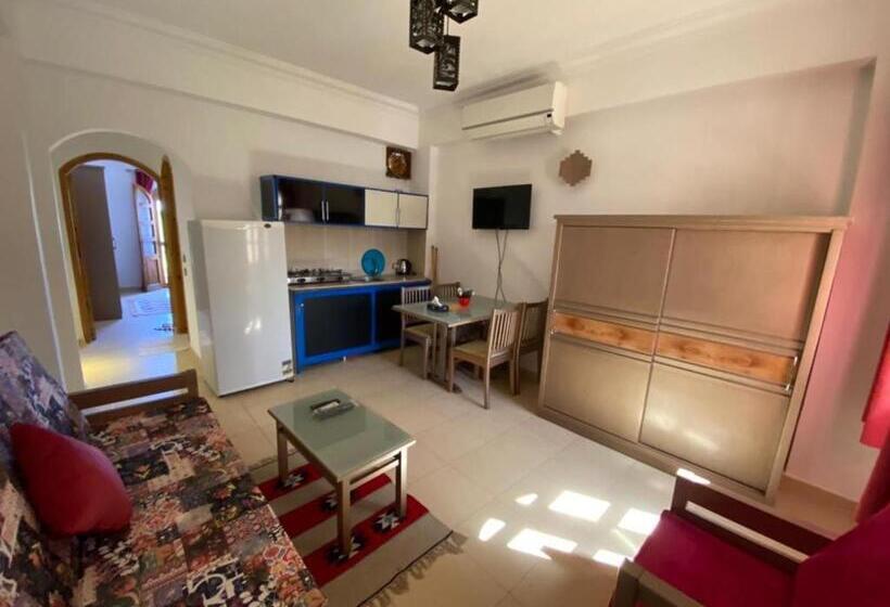 استودیو استاندارد با تخت کینگ, Villa 22