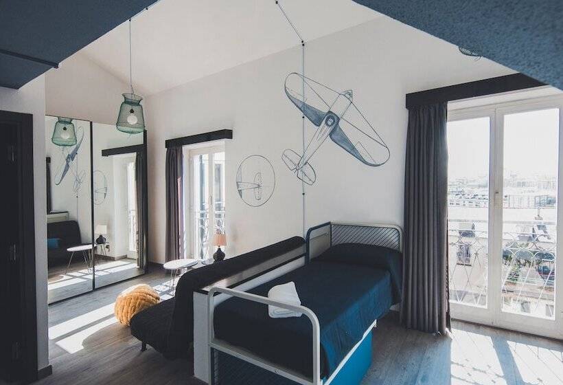 اتاق استاندارد یک نفره, Ostello Bello Genova