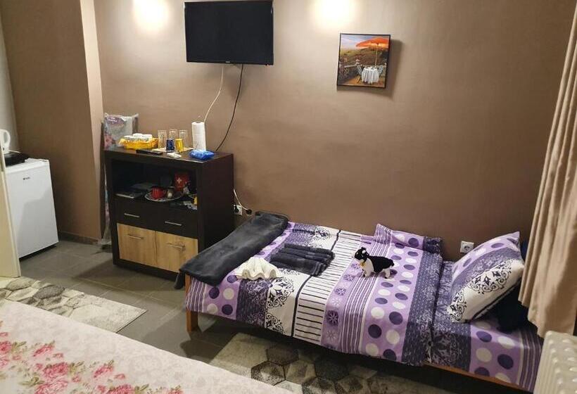 חדר סטנדרט לשלושה, Guest House Jasmin