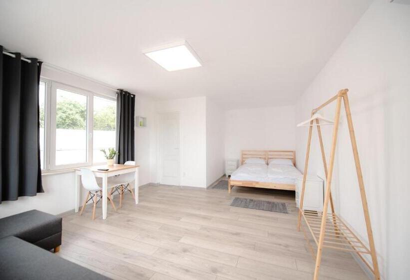 اتاق لوکس, Pixel Guesthouse