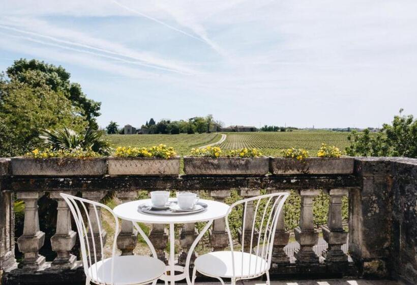 발코니가 있는 스위트, Le Château Réal