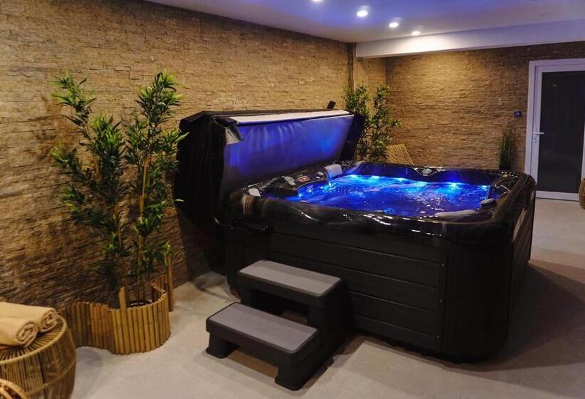 Апартаменты 2 Спальни, Casa Lacul Doamnei