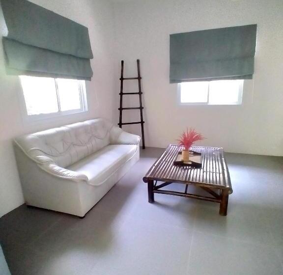 بنجلو قياسى, Sunya Cottage