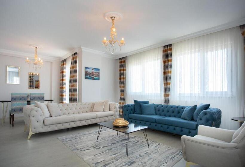 آپارتمان 1 خوابه با چشم‌انداز دریا, Leena Suites
