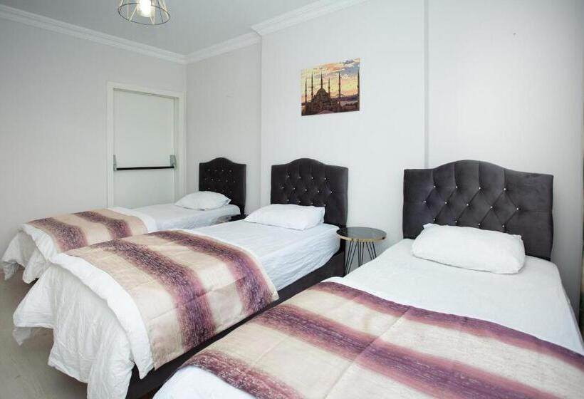 آپارتمان 1 خوابه با چشم‌انداز دریا, Leena Suites