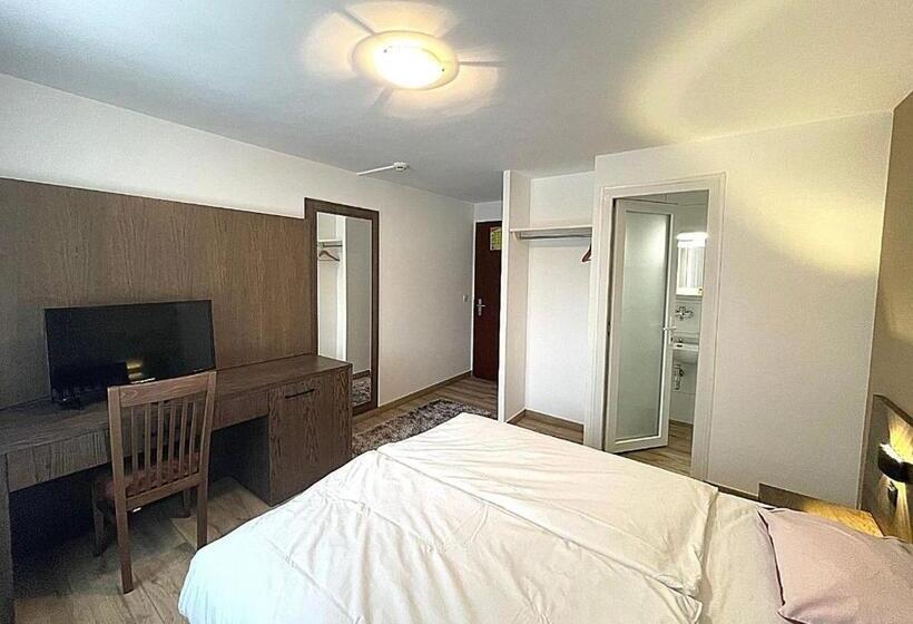 标准间, Motel Des Fleurs