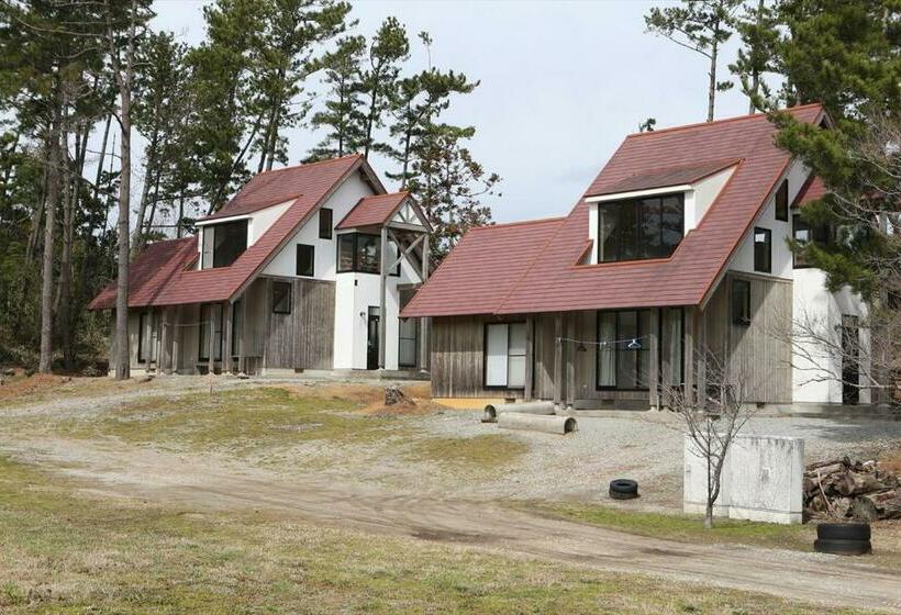 بانگلوی استاندارد, Okinoshima Resort Island Park