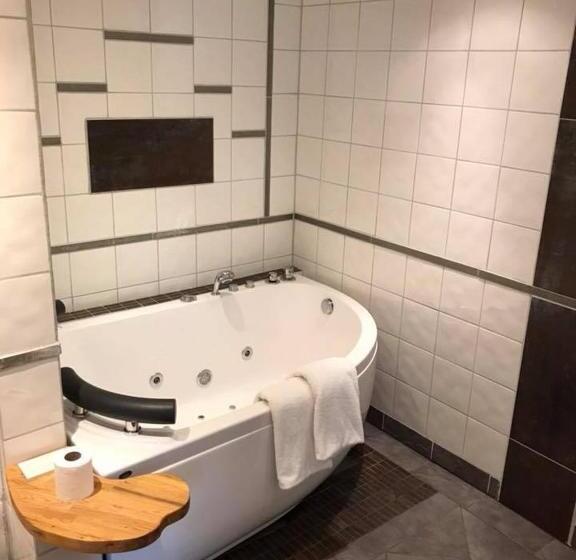 Апартаменты 1 Спальня, Kisa Wärdshus & Hotell
