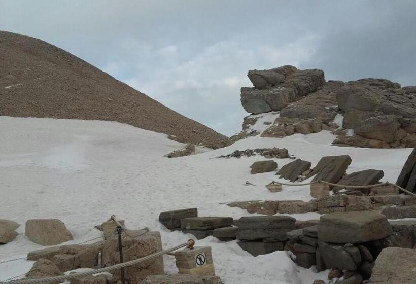 اتاق استاندارد با چشم‌انداز, Nemrut Dağı Işik Pansi̇on