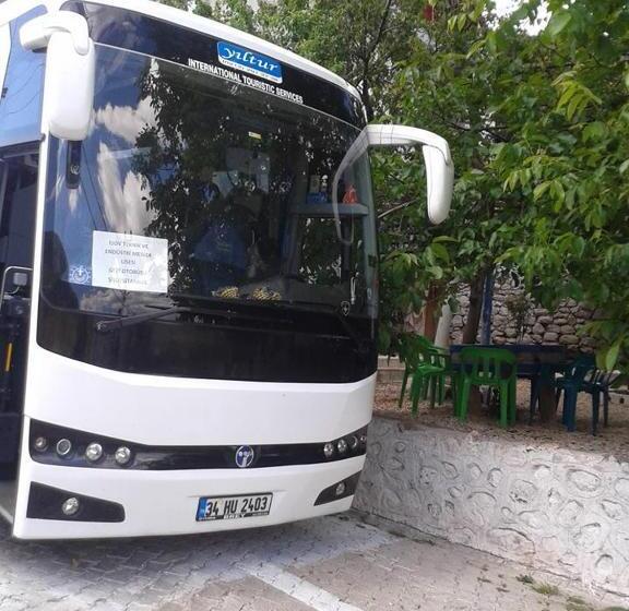 اتاق خانوادگی با چشم‌انداز کوه, Nemrut Dağı Işik Pansi̇on