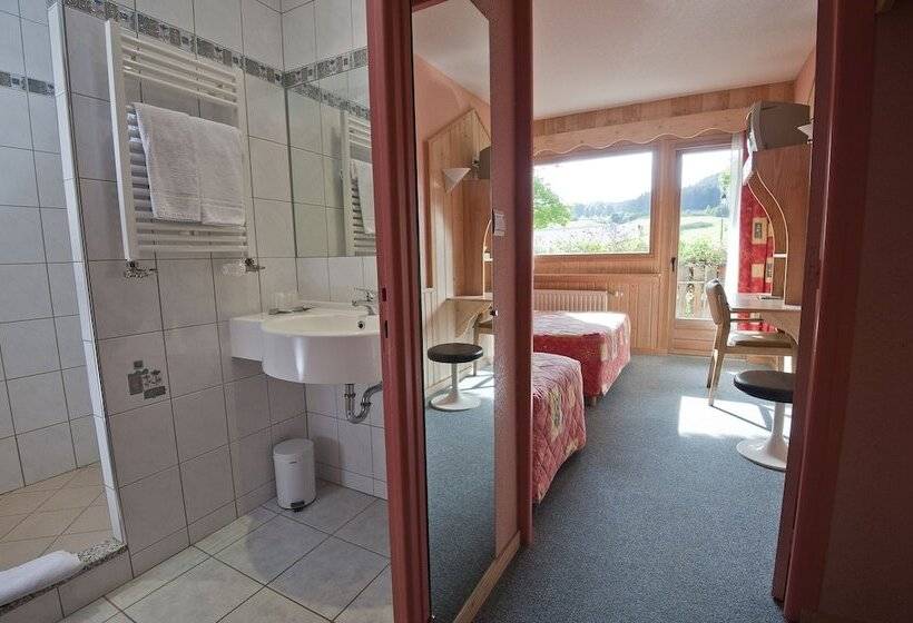 Номер Стандарт Трехместный, Etoile Des Neiges Piscine Spa Sauna