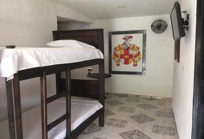 家庭间, Campestre La María Toro Valle
