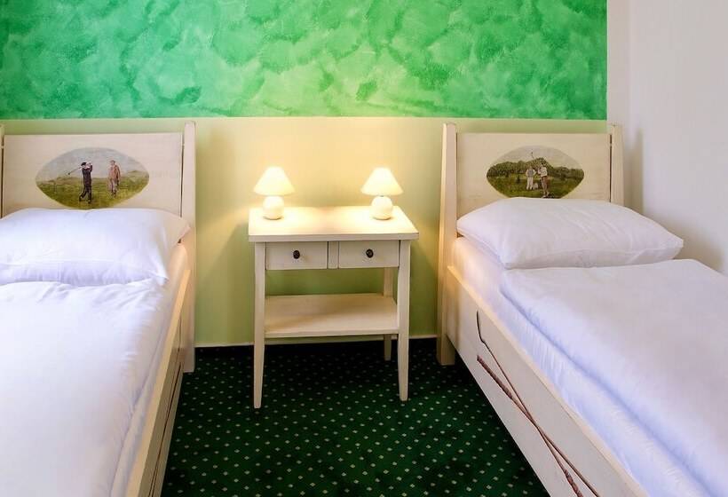 スイート, Golf & Spa Kunětická Hora