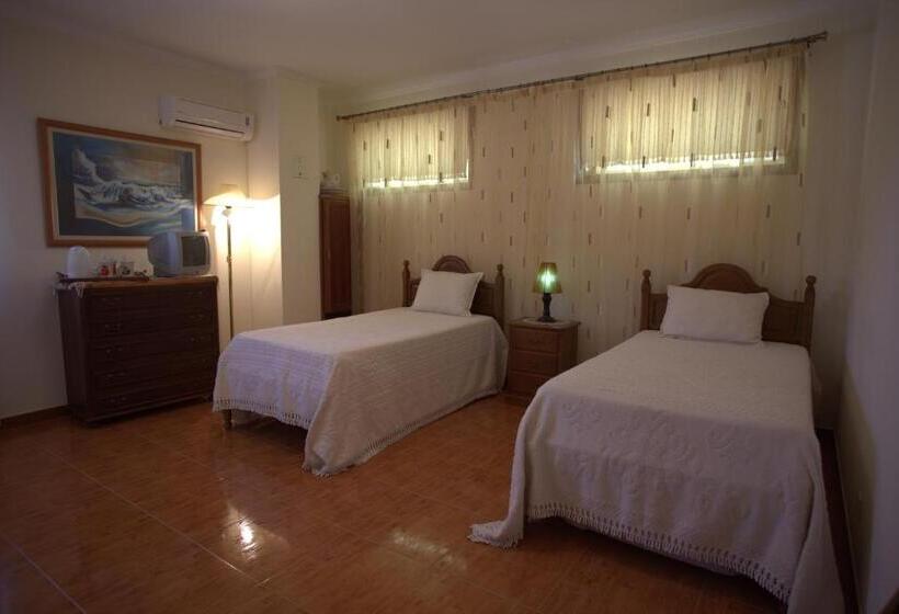 Номер Стандарт Трехместный, Casa Das Aguas Ferreas