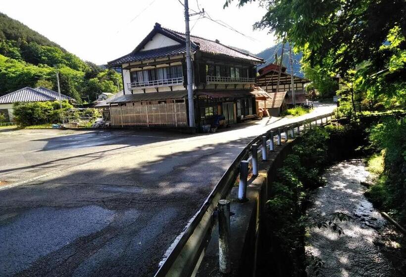 스탠다드 트리플 룸, Minpaku Sarai Nikkoya