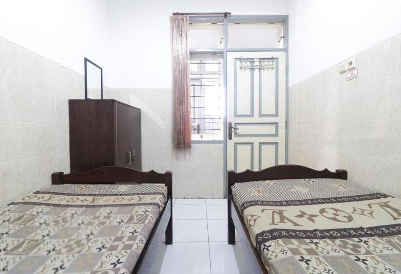 اتاق اکونومی, Omah Ampel Syariah