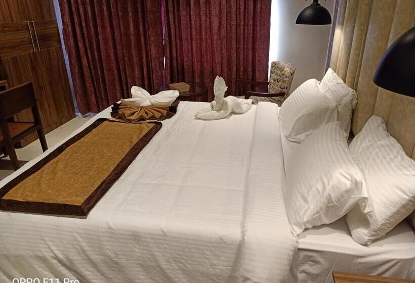 Президентский Люкс, The Hotel Celebration
