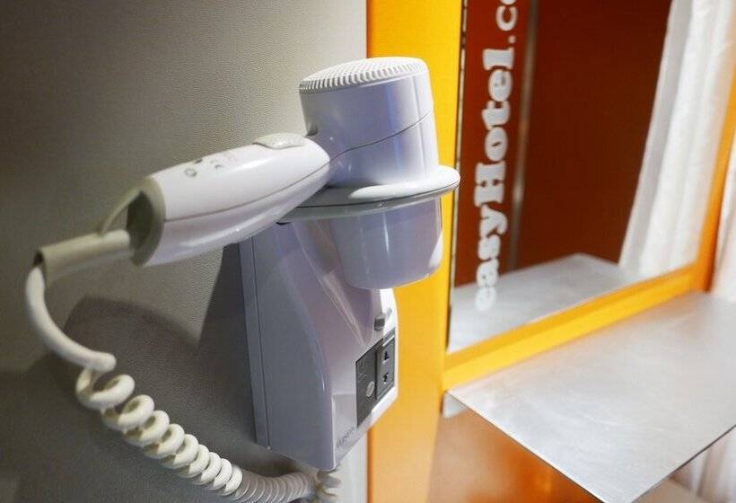 اتاق استاندارد, Easyhotel Zürich City Centre