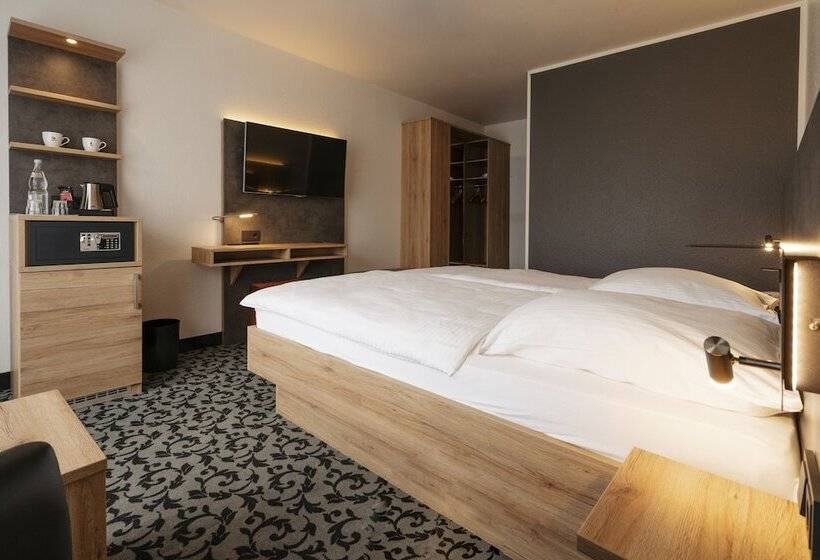Номер Комфорт, Caravelle Hotel Im Park