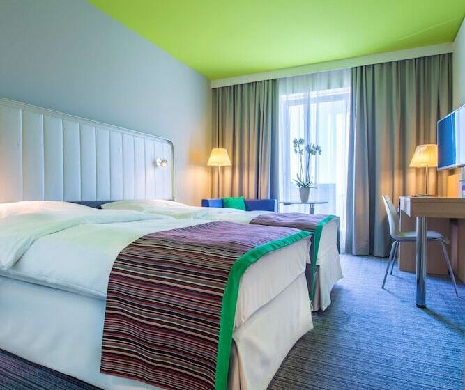 اتاق استاندارد, Park Inn By Radisson Frankfurt Airport
