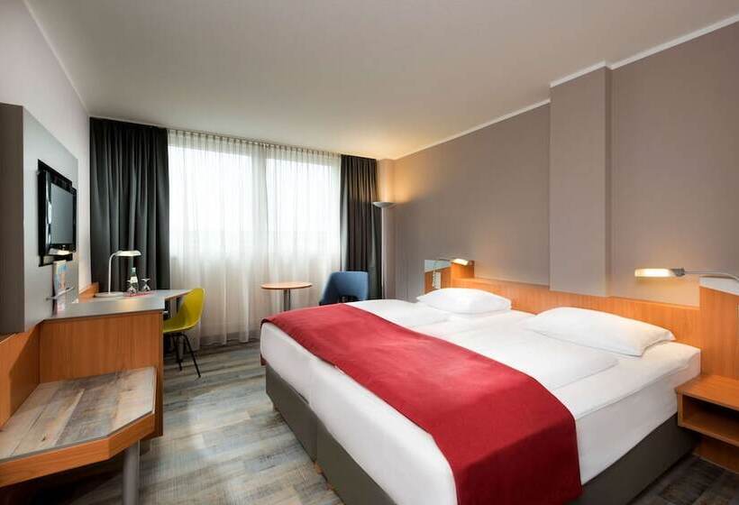 Номер Стандарт, Ramada By Wyndham Hannover Messe