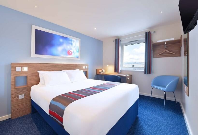 标准三人间, Travelodge Limerick Castletroy