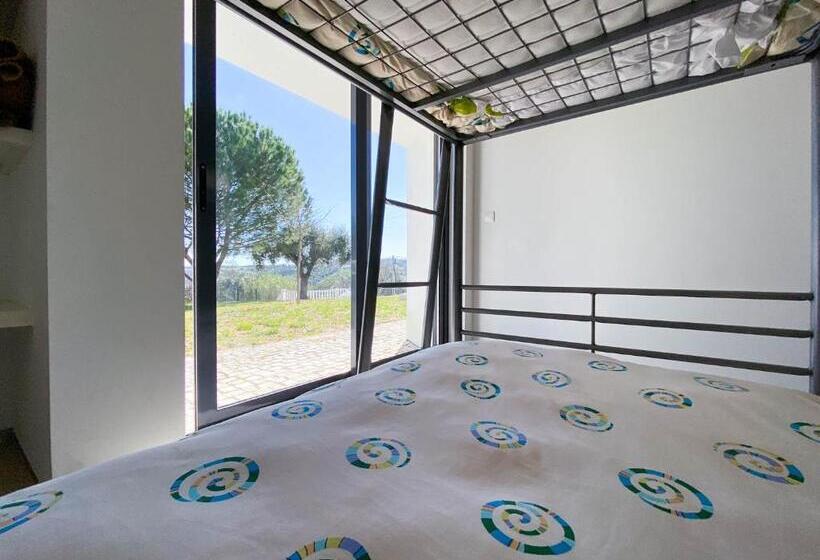 Кровать в Общей Комнате, Albergue Da Juventude