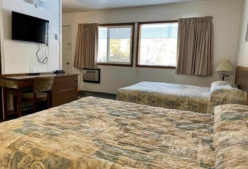 Люкс, Hitching Post Motel