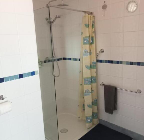 Номер Стандарт Трехместный, Oak Tree Lane Country B And B
