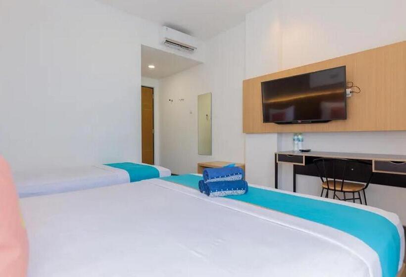 اتاق خانوادگی, Sans Hotel Box Mansion Surabaya By Reddoorz
