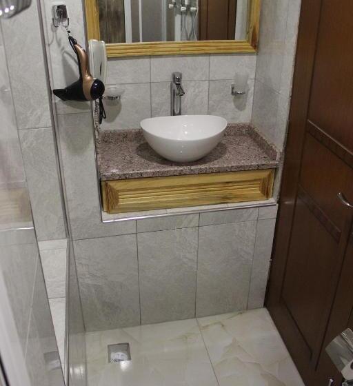 اتاق اکونومی, Duran Aga Konagi