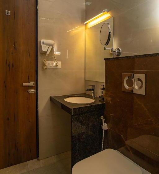 Quarto Deluxe, Rabbit Ratnam  By Udaipur Hotels