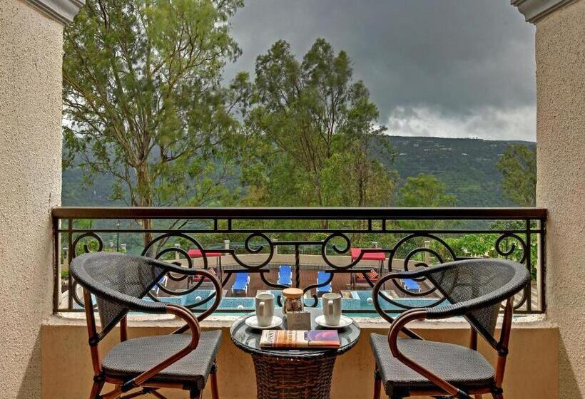 景观俱乐部房间, Grand Victoria The Fern Resort & Spa, Panchgani